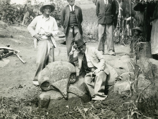 Archivo fotográfico Gregorio Hernández de Alba. Biblioteca Luis Ángel Arango.