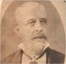 José María Gutiérrez de Alba, fotografía publicada en Revista Credencial Historia No. 17 – Mayo 1991