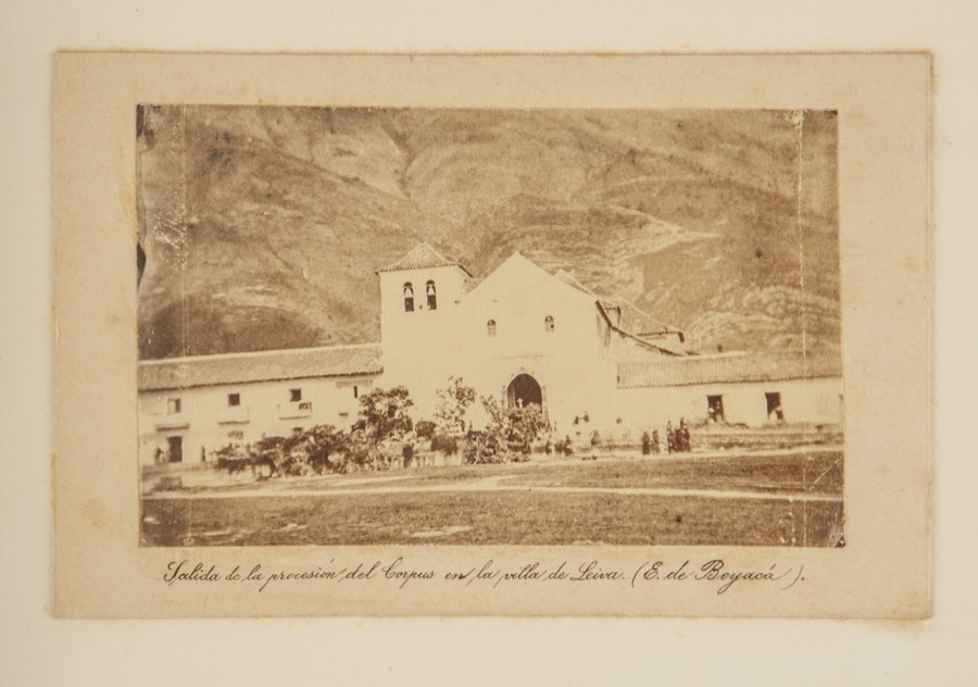 Salida de la procesión del Corpus en la Villa de Leiva